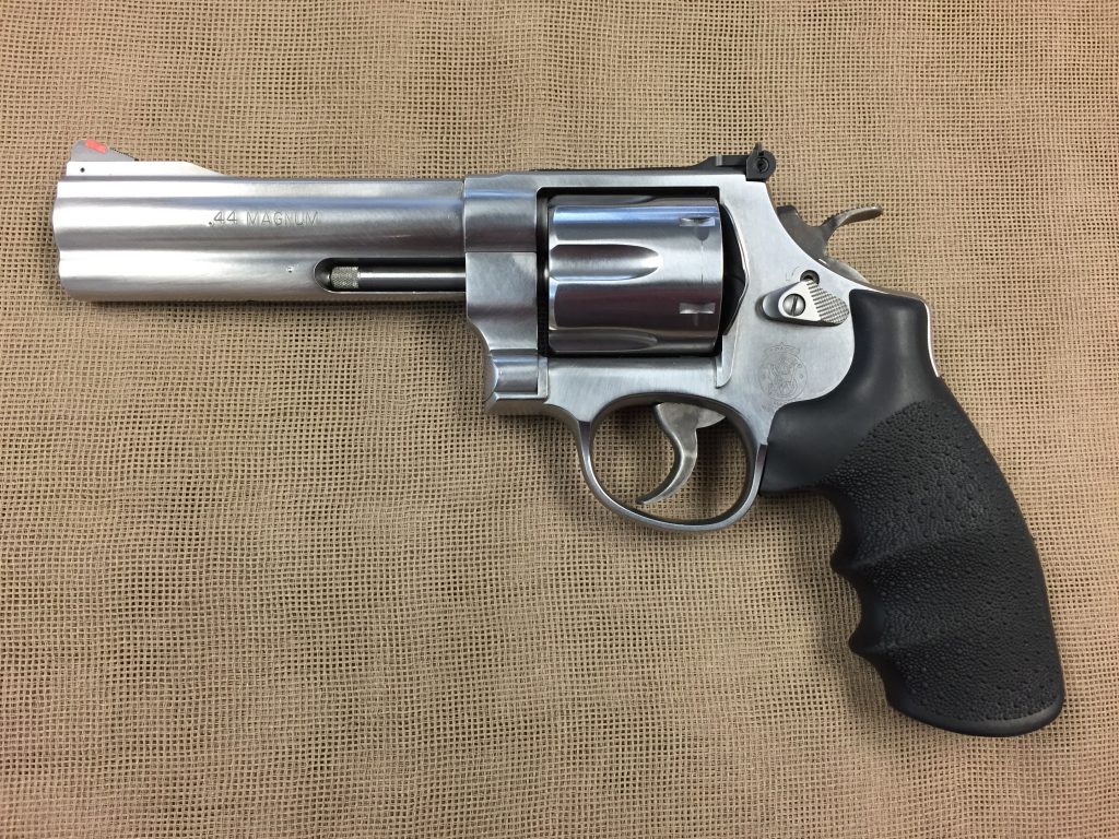 smith and wesson model 10 classic
